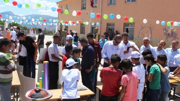 Çizmeli Köyü Ortaokulu TÜBİTAK 4006 Bilim Fuarı
