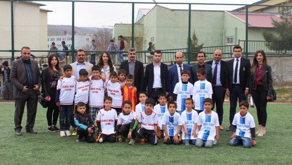 İlkokullar Arası Futbol Tunuvası